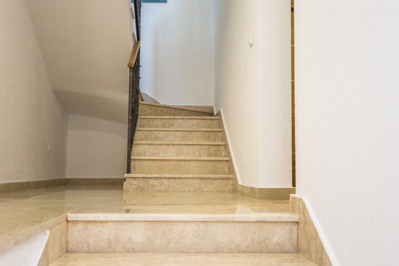 Apartmani Arapovic Башка-Вода Экстерьер фото
